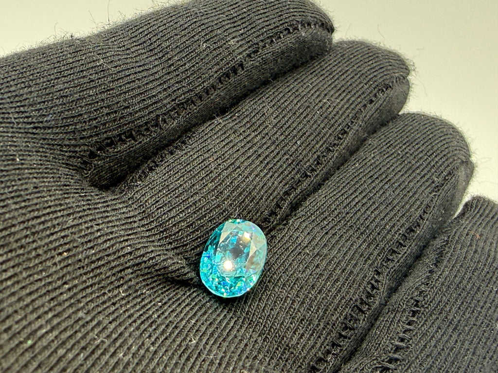 Blue Zircon 7.11 ct