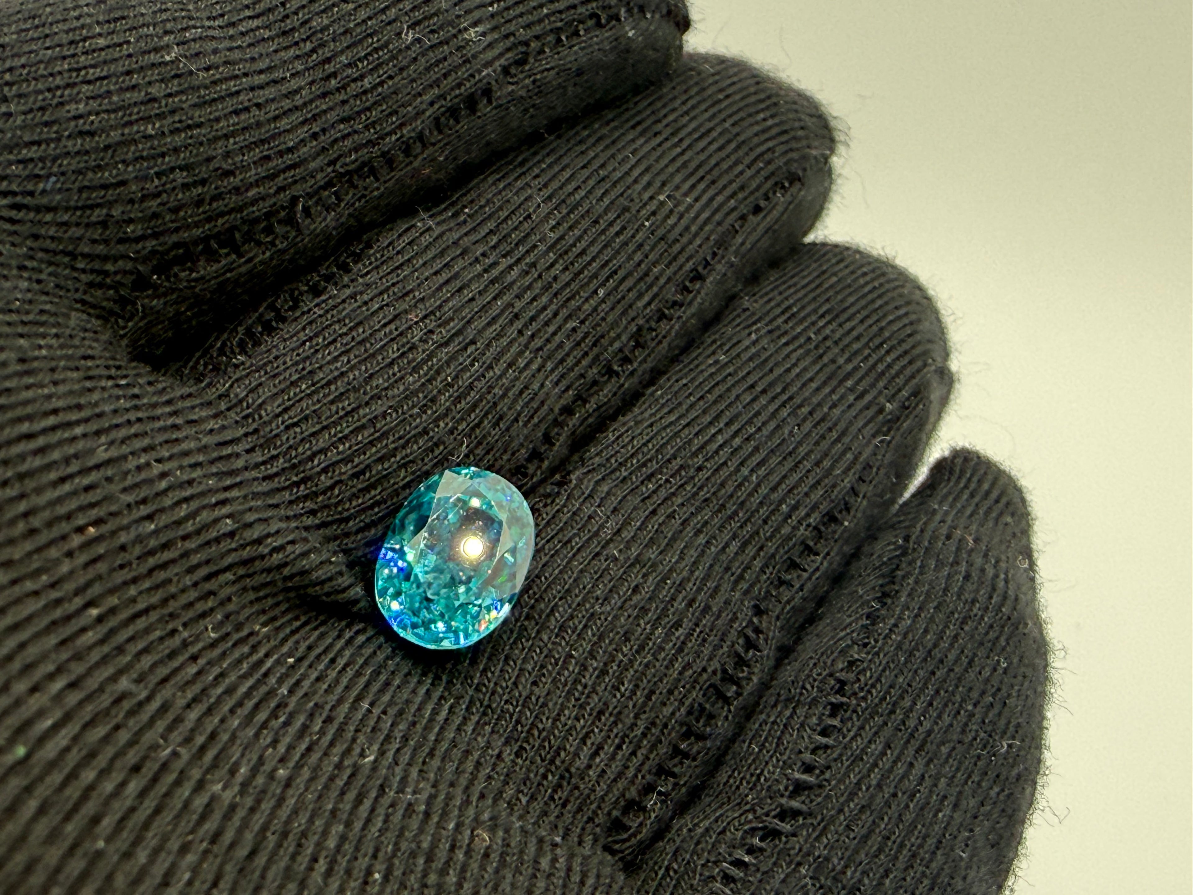 Blue Zircon 7.11 ct