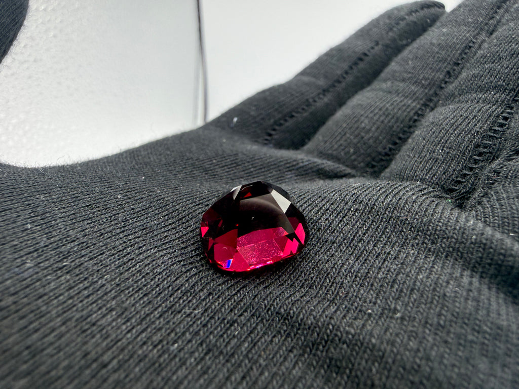 Natural Umbalite Garnet 12.08 ct