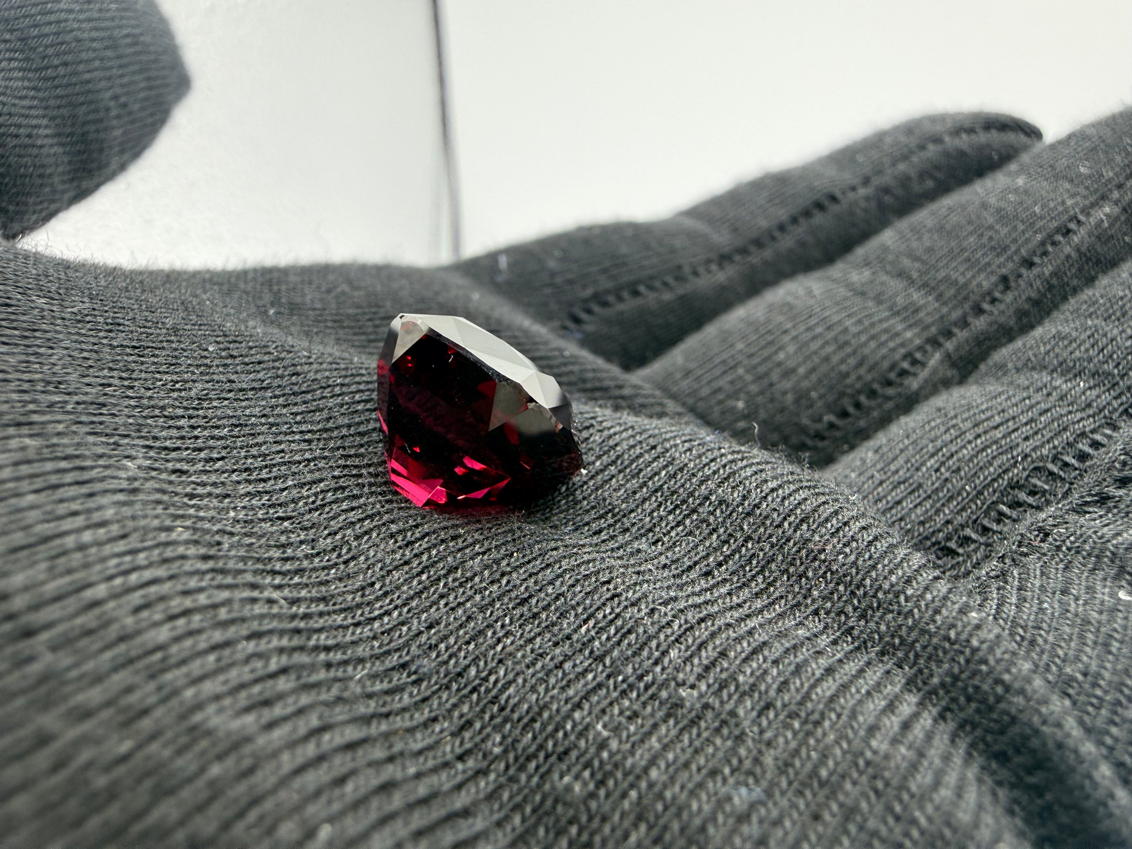 Natural Umbalite Garnet 12.08 ct