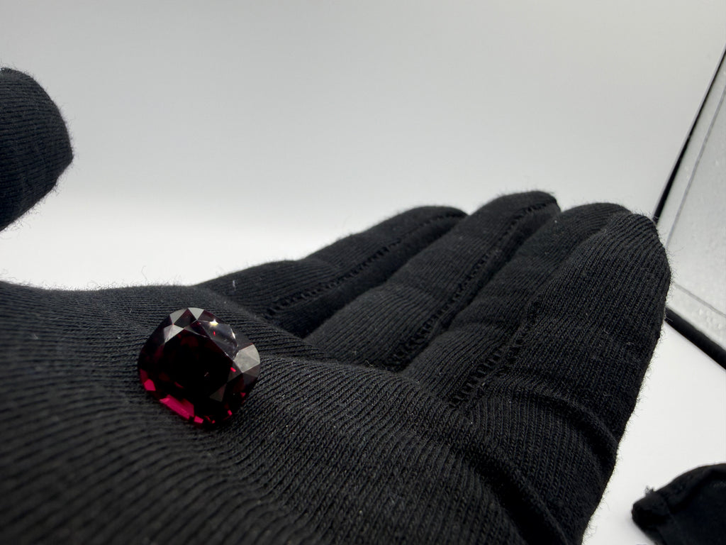 Natural Umbalite Garnet 12.08 ct