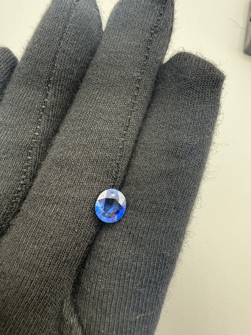 Blue Sapphire  2.32 ct
