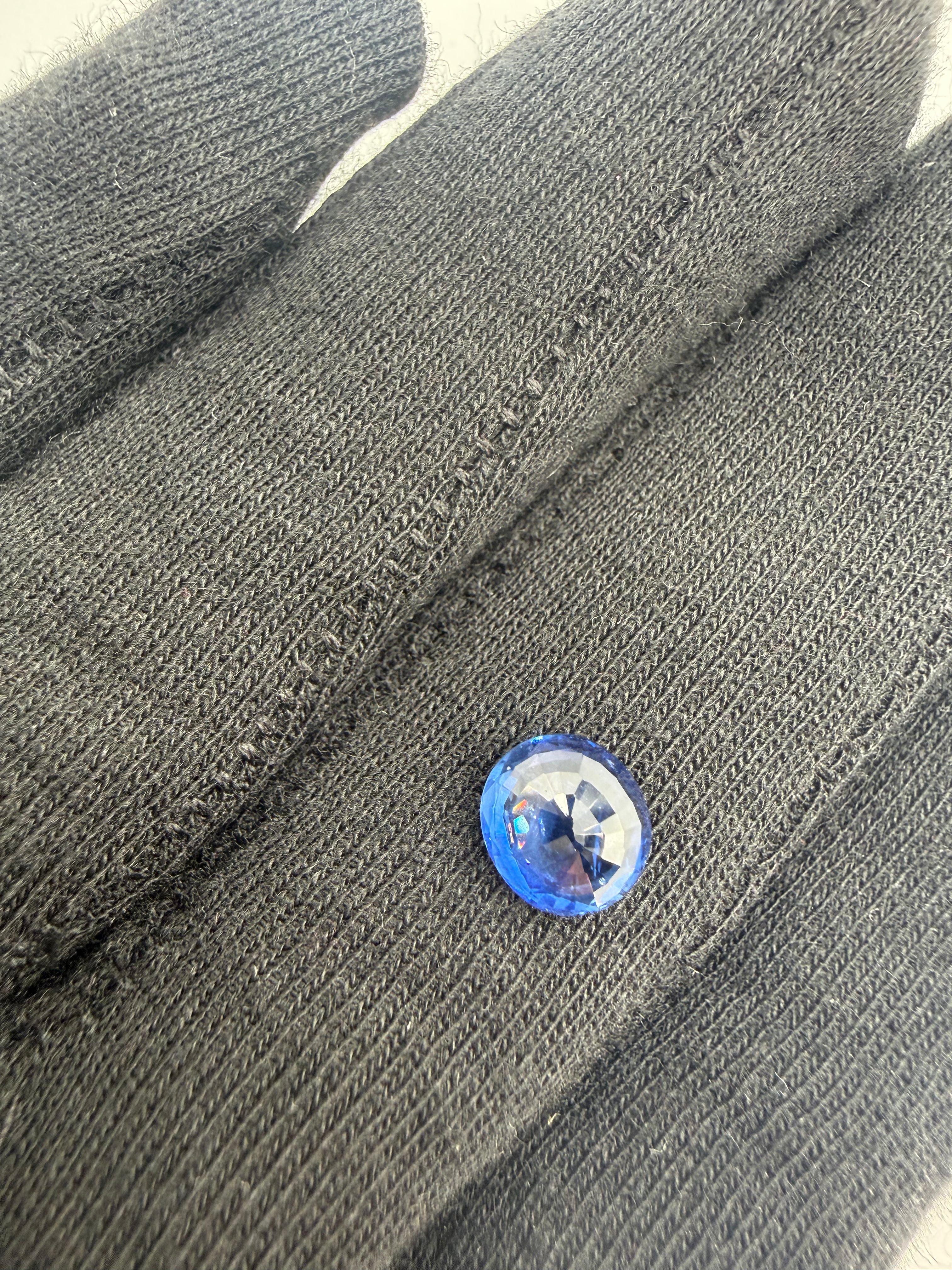 Blue Sapphire  2.32 ct