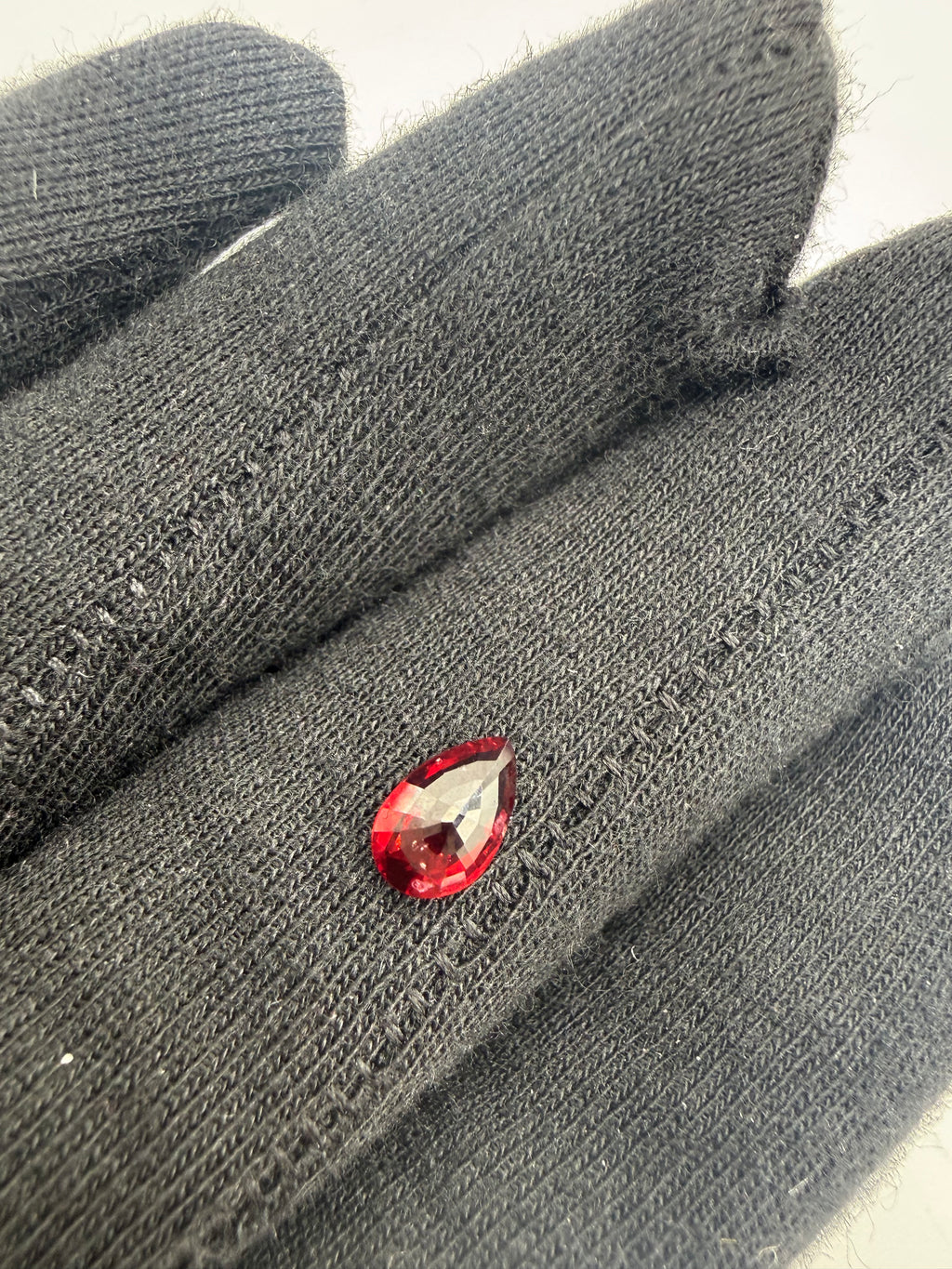 Red Spinel  1.05 ct