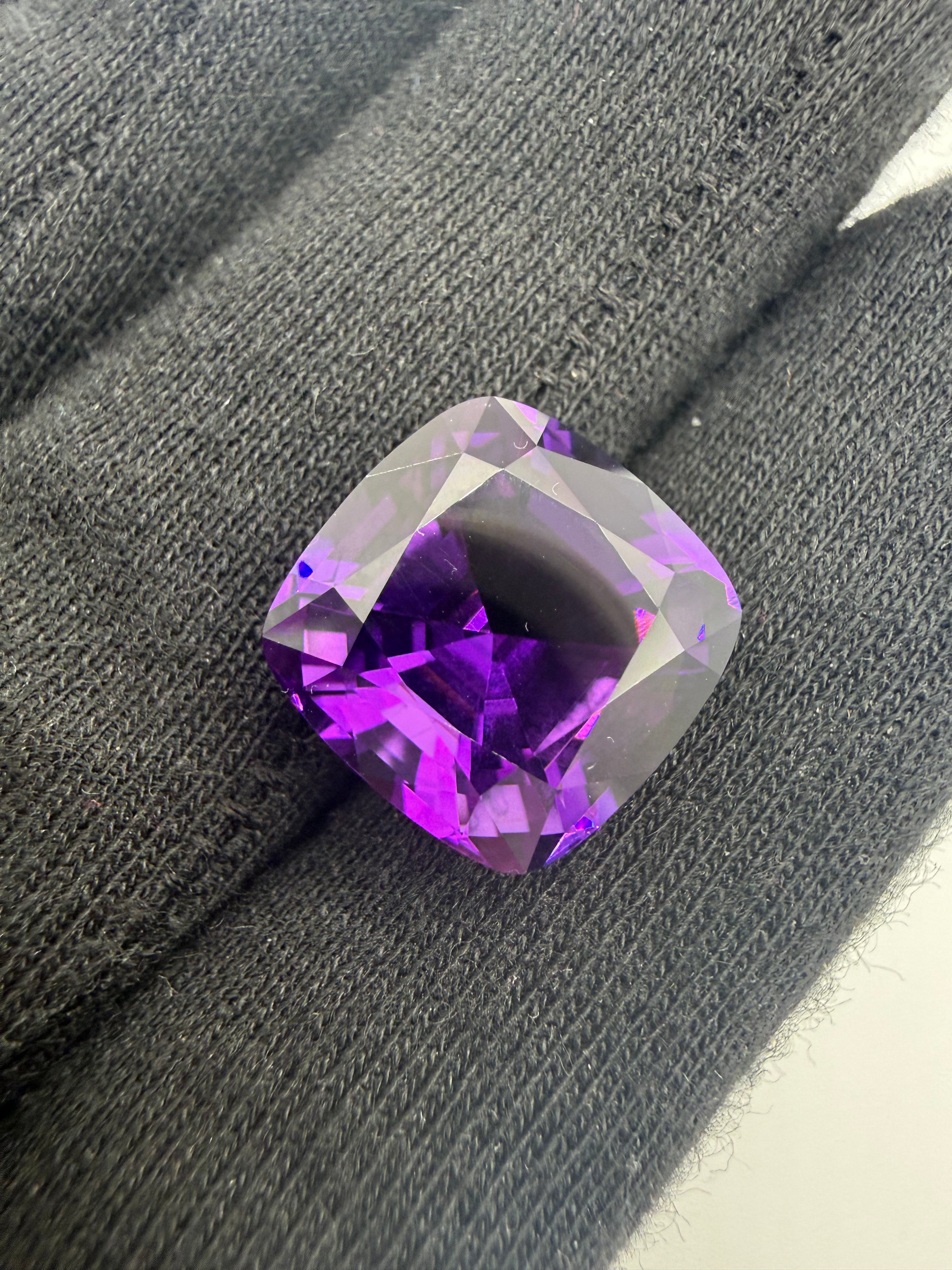 Purple Amethyst  11.58 ct
