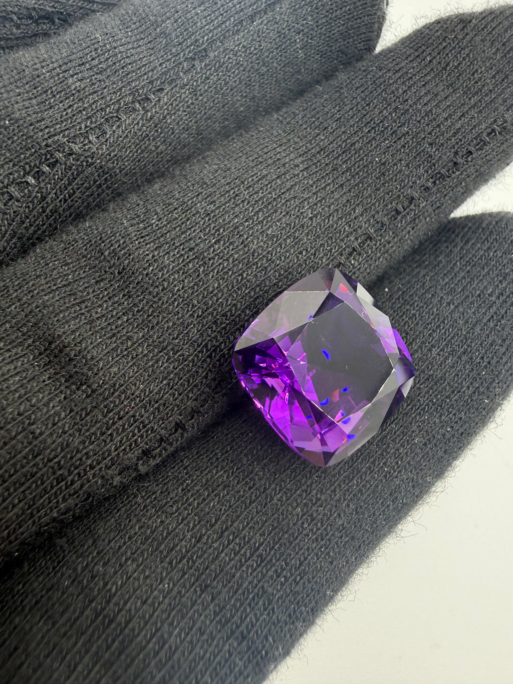 Purple Amethyst  11.58 ct