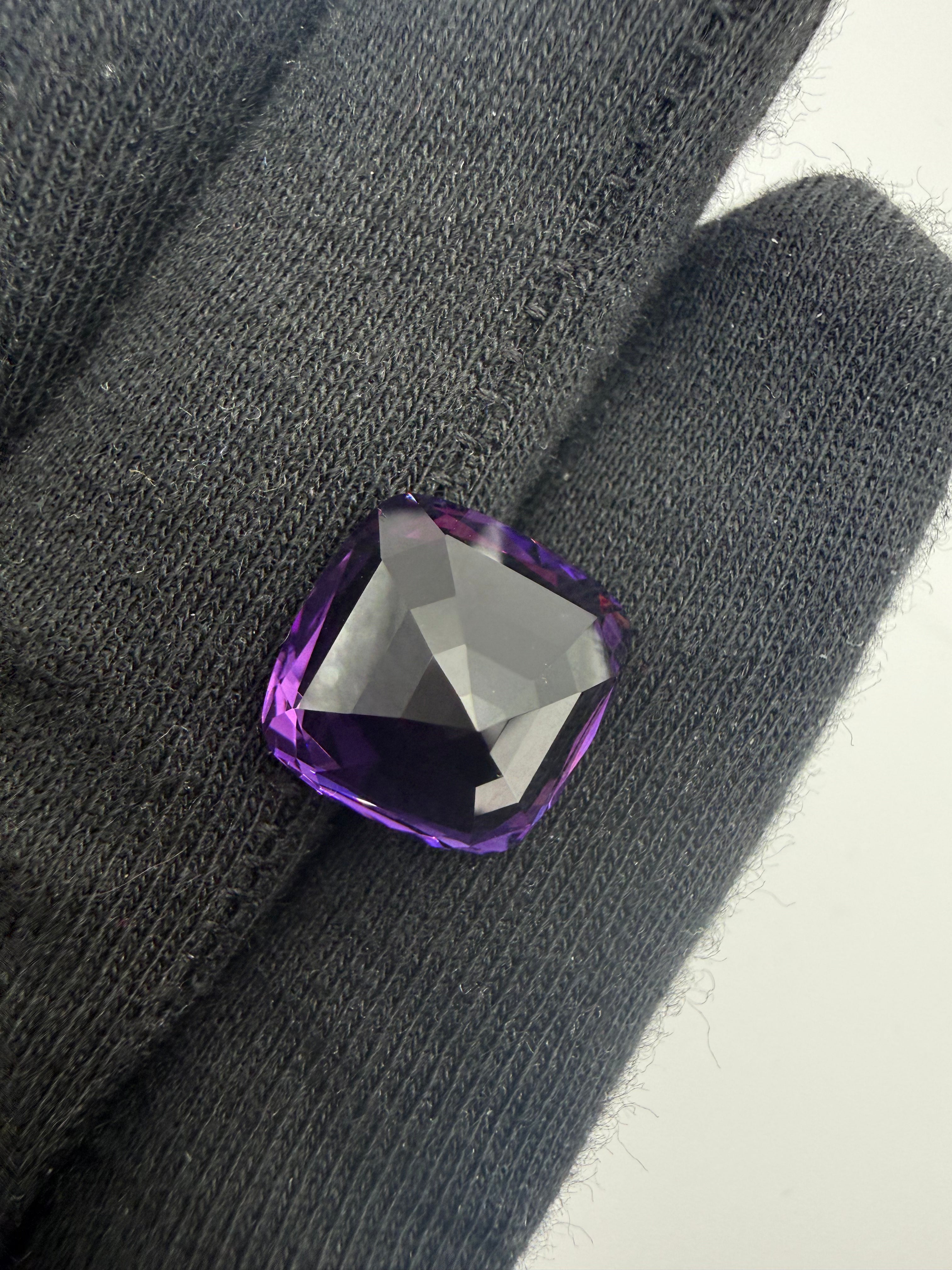 Purple Amethyst  11.58 ct