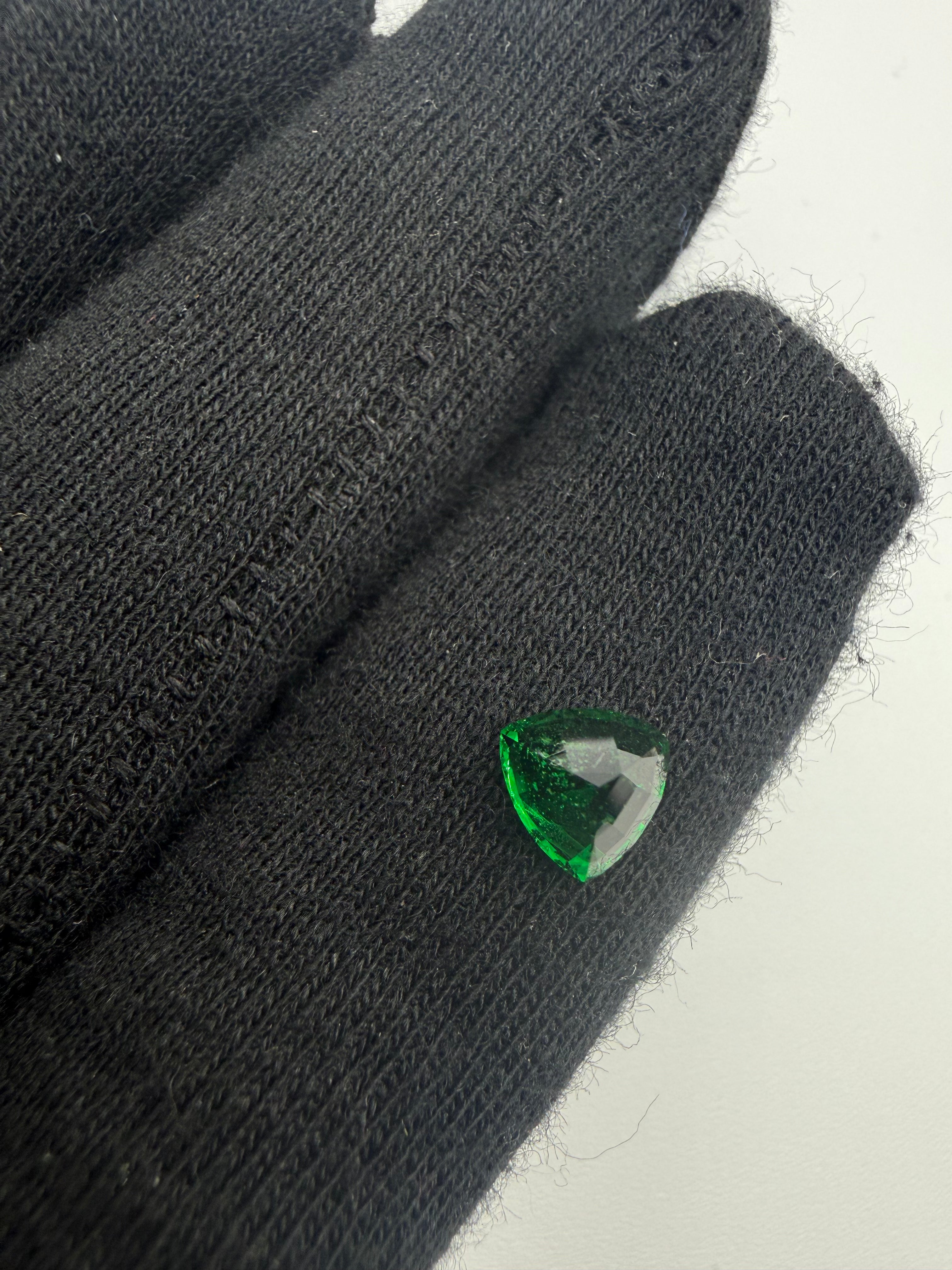 Green Tsavorite  1.15 ct