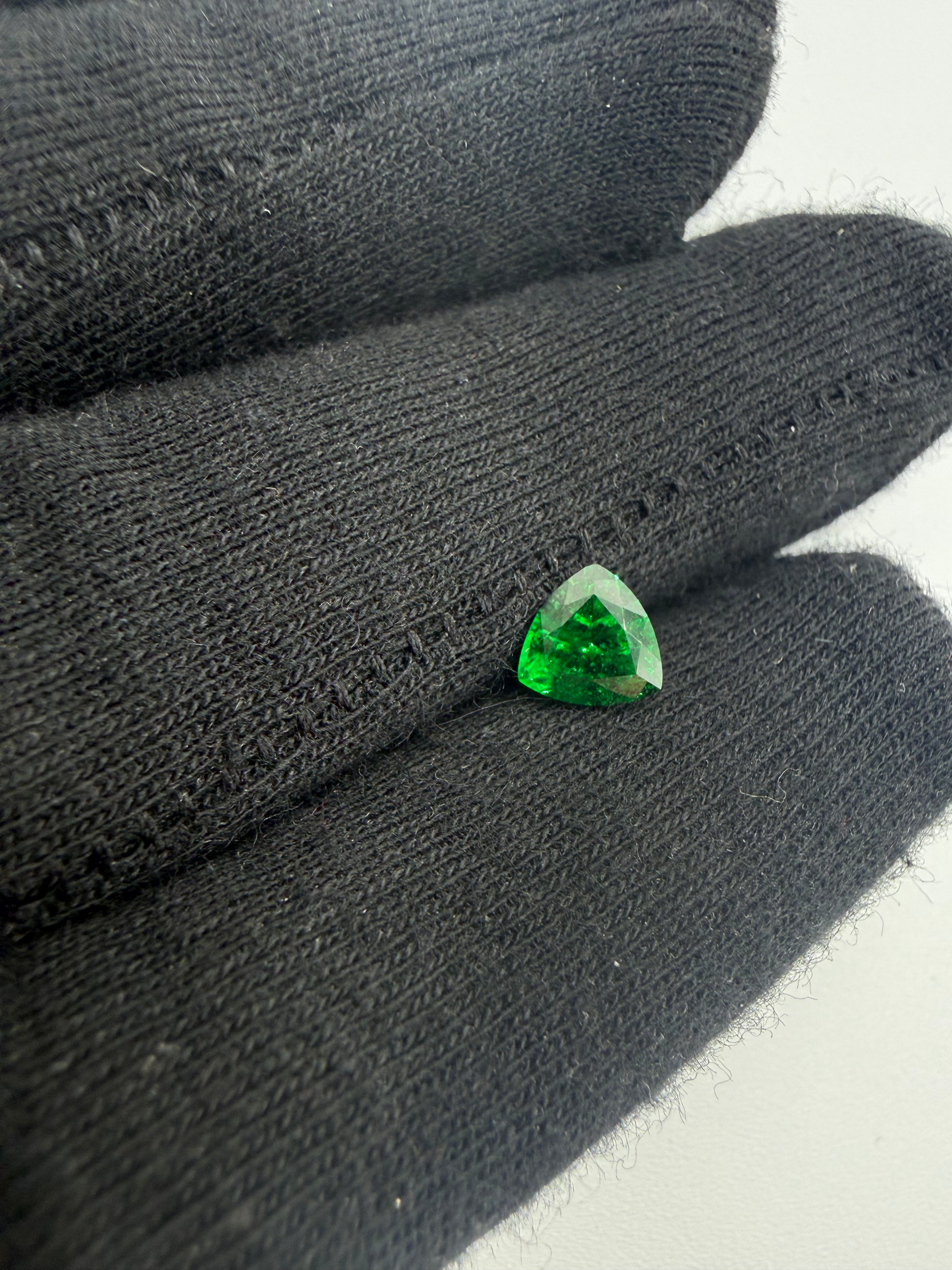 Green Tsavorite  1.15 ct