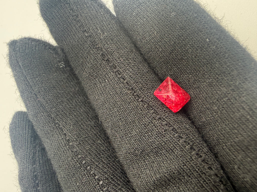 Red Spinel Crystal  2.20 ct