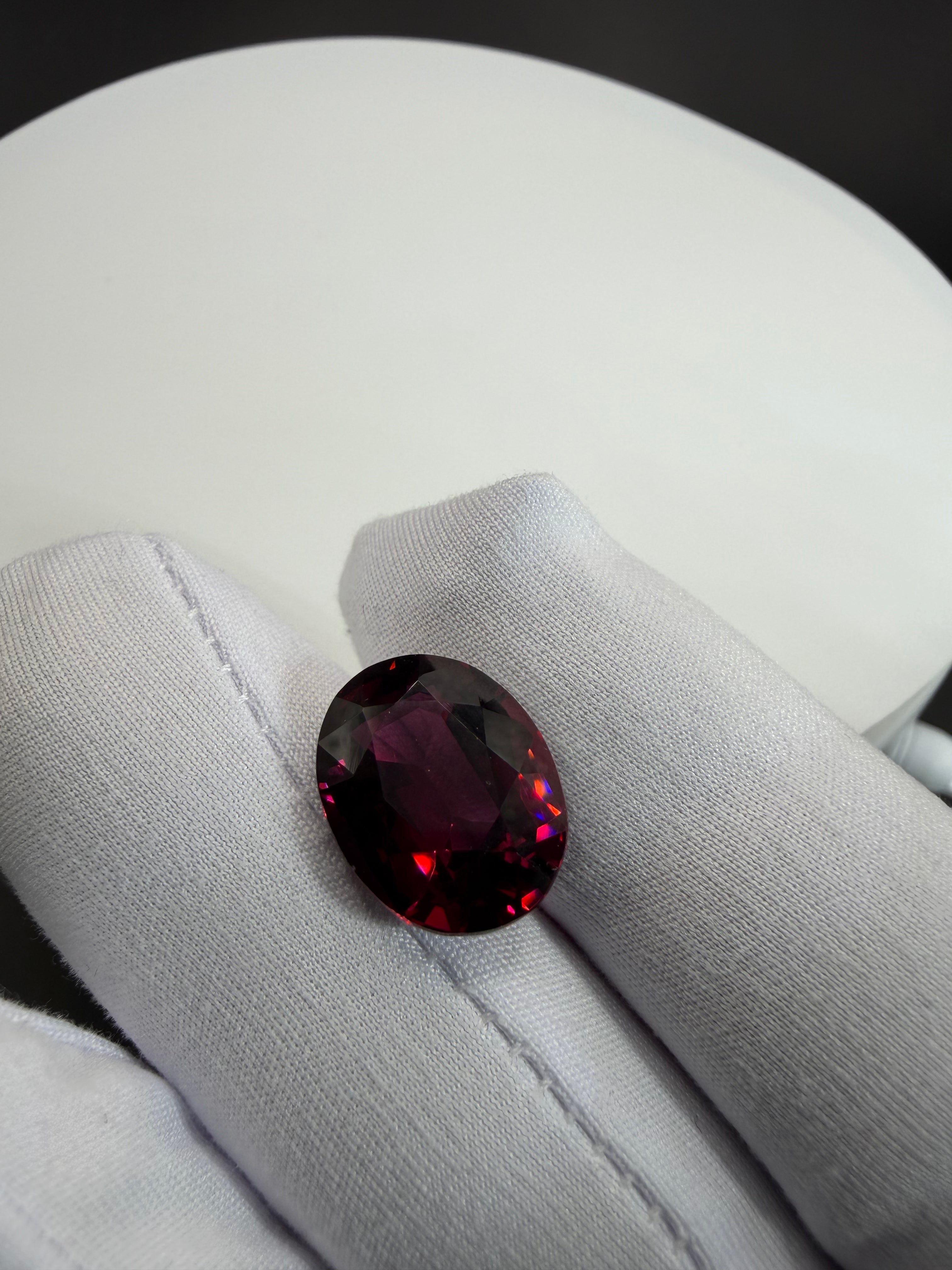 Vivid Purplish Red Rhodolite Garnet  11.99 ct