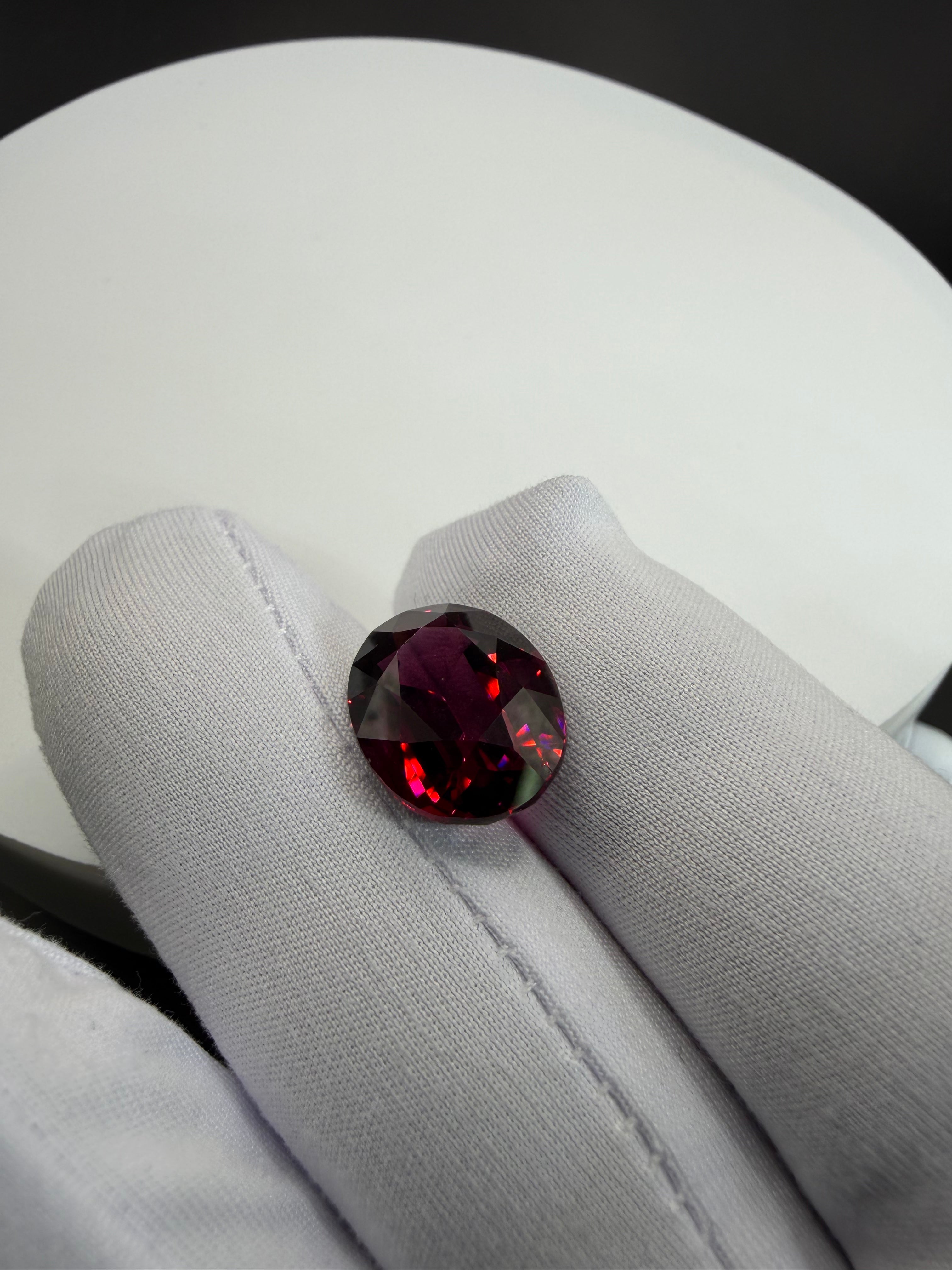 Vivid Purplish Red Rhodolite Garnet  11.99 ct