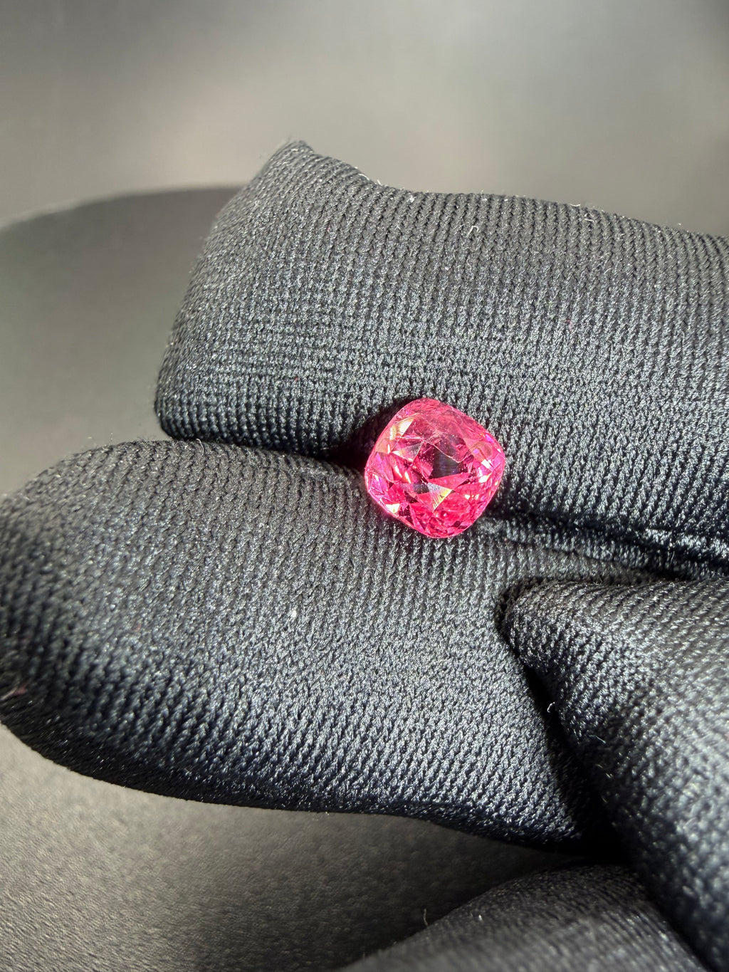 Vivid Orangish Pink Spinel  2.15 ct