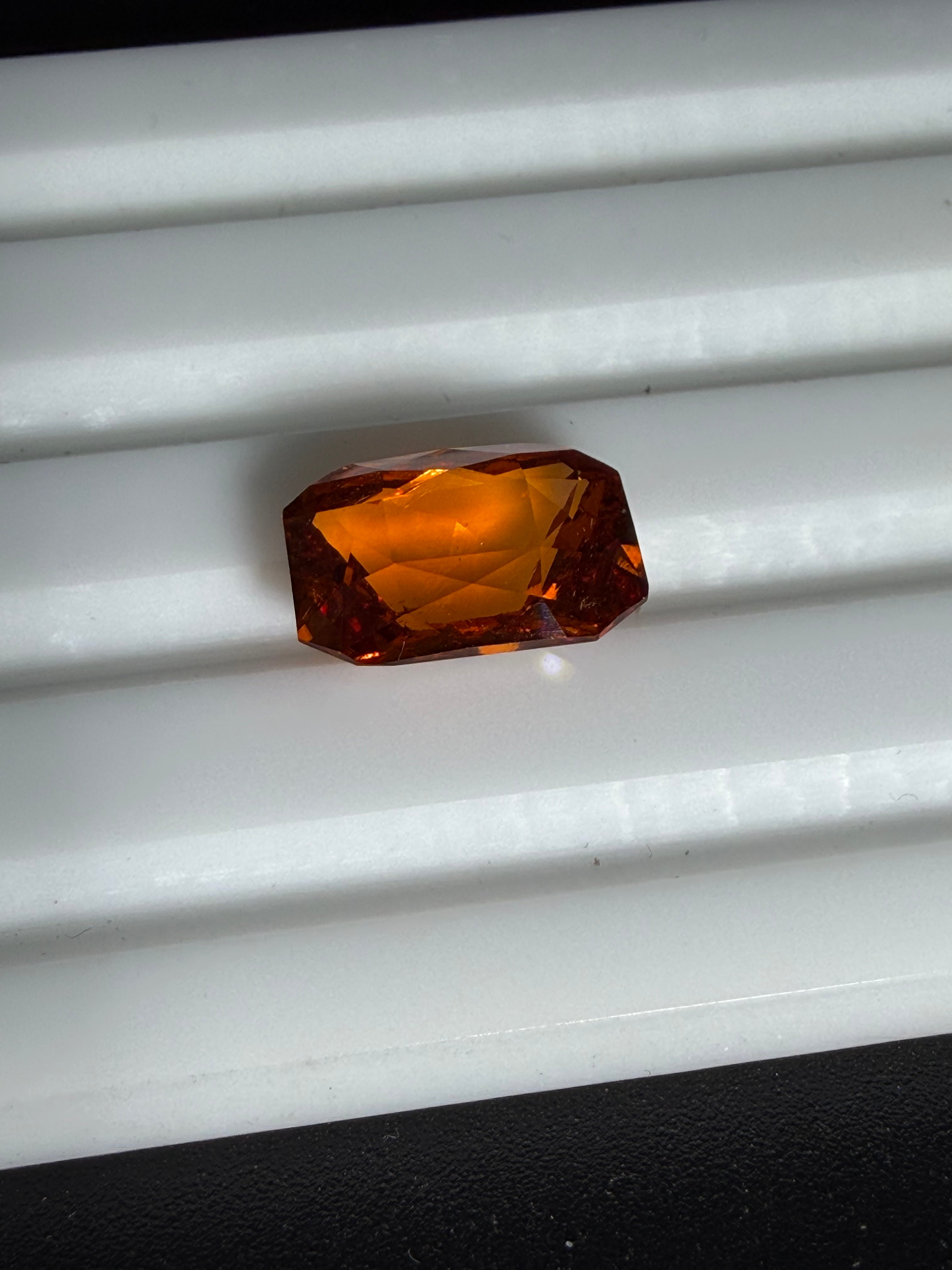 Vivid Orange Spessartite Garnet  6.57 ct