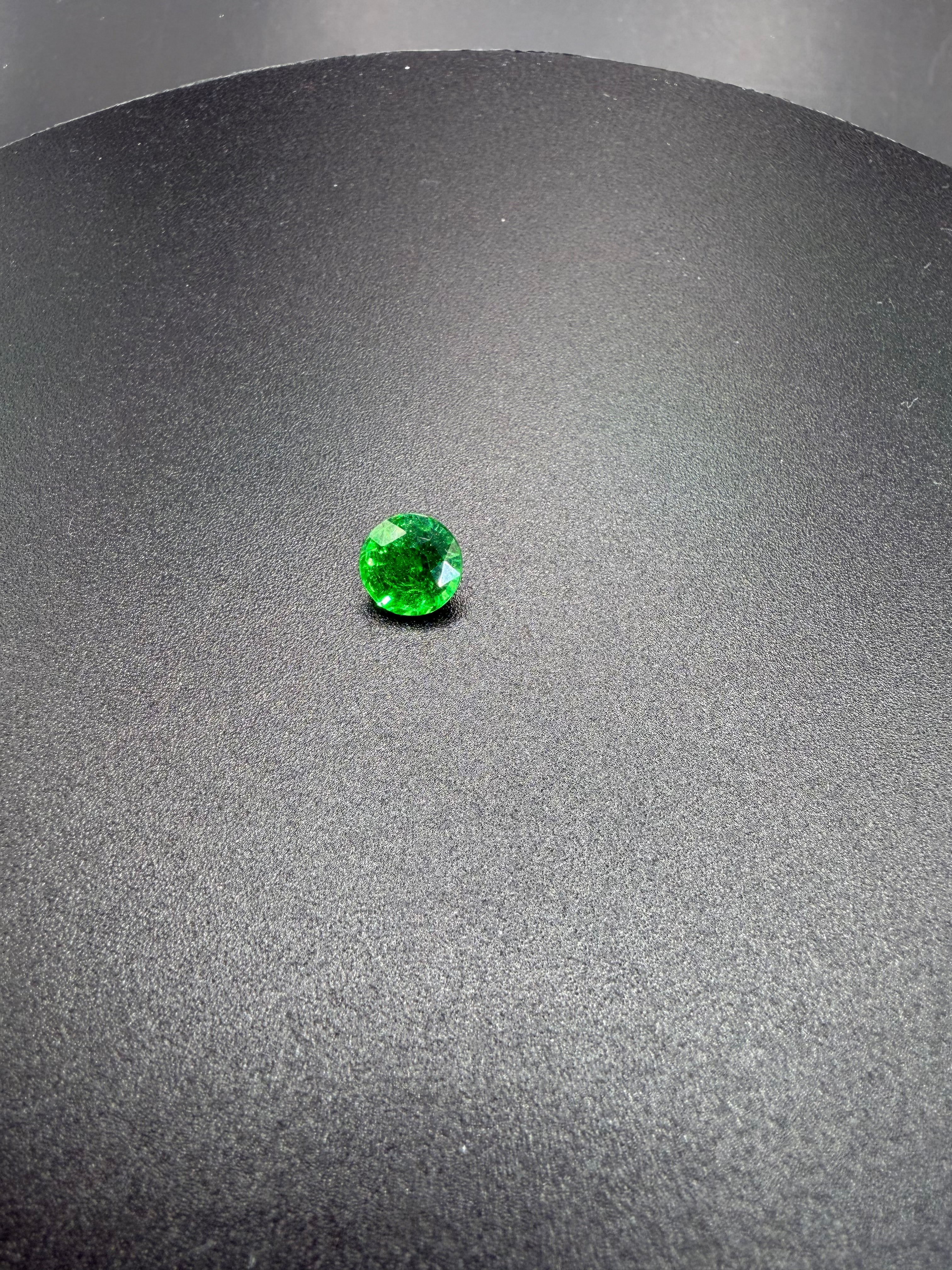 Intense Vivid Green Tsavorite  2.08 ct