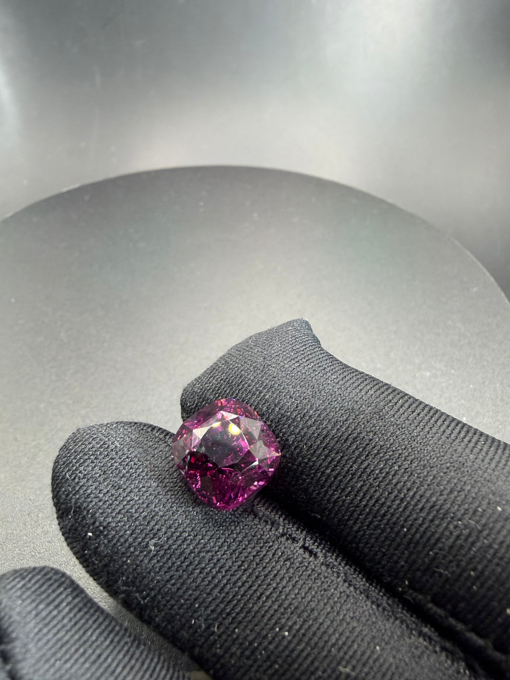 Vivid Purple Rhodolite Garnet  10.09 ct
