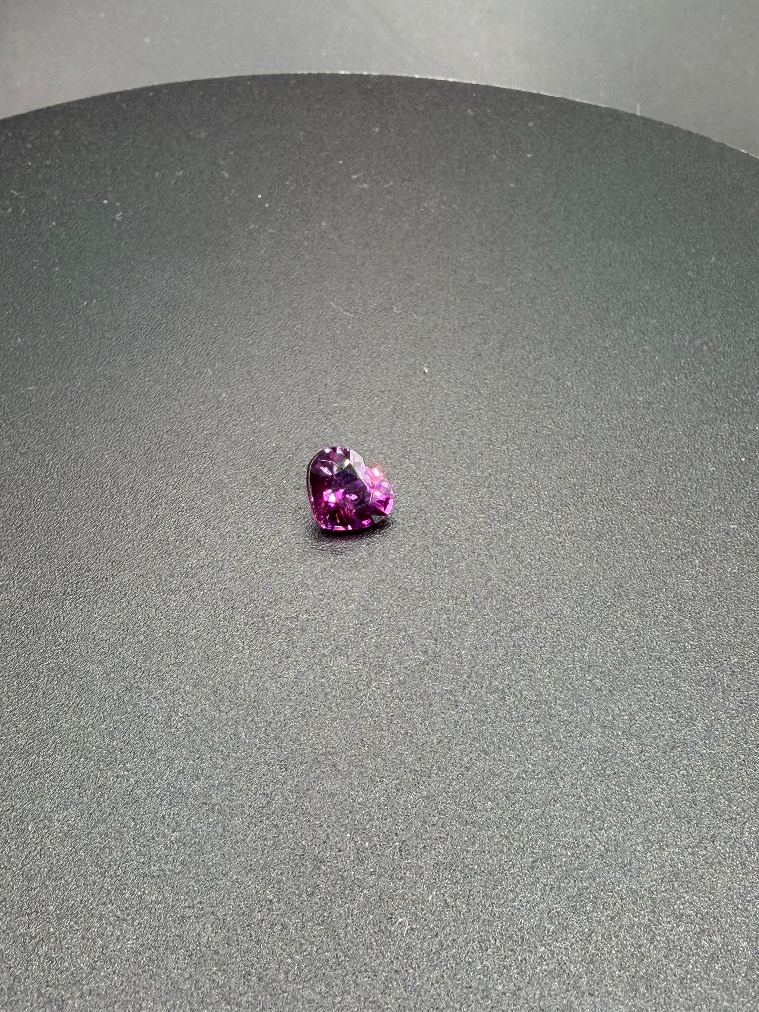 Rhodolite Garnet  2.27 ct