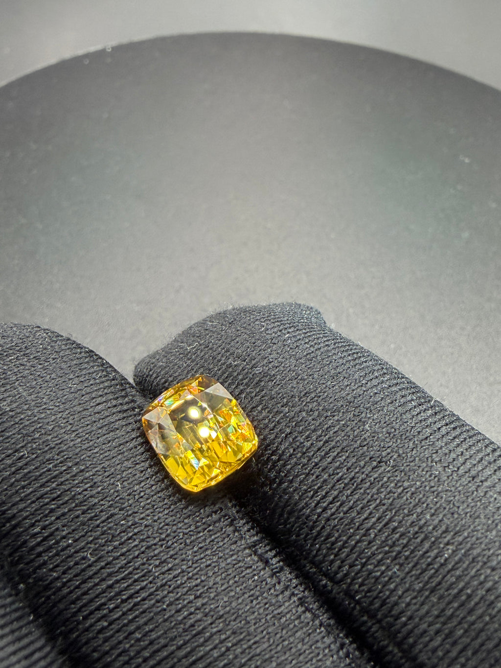 Yellow Zircon 5.29 ct