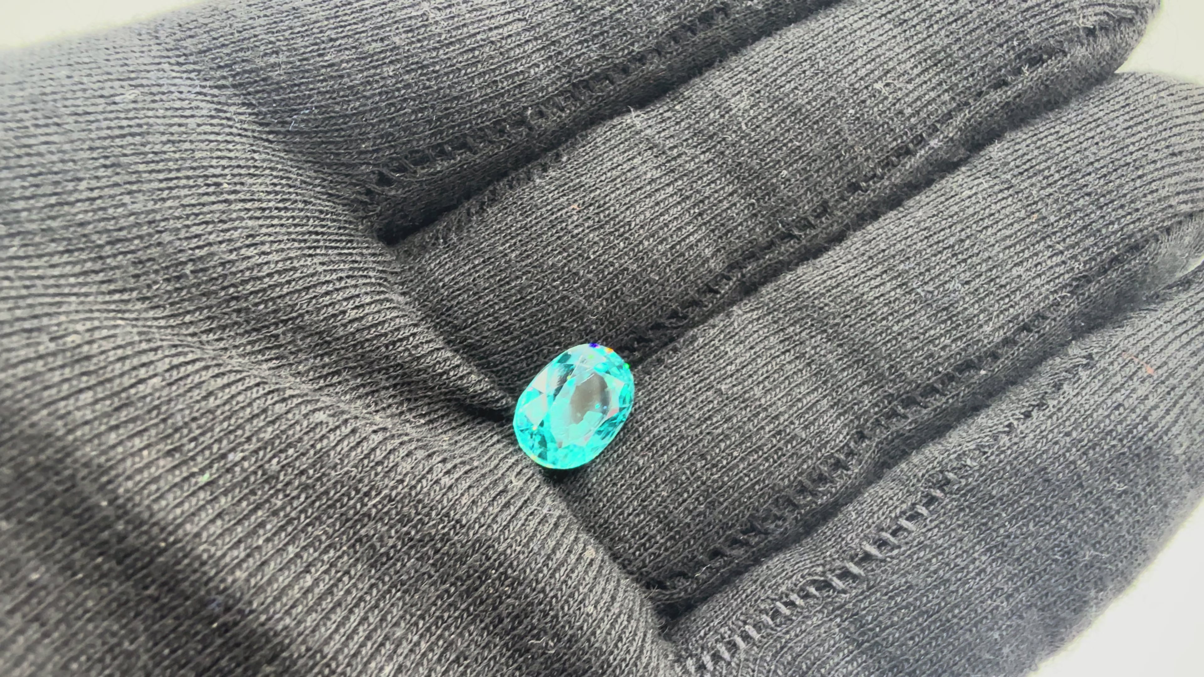 Blue Zircon 7.11 ct