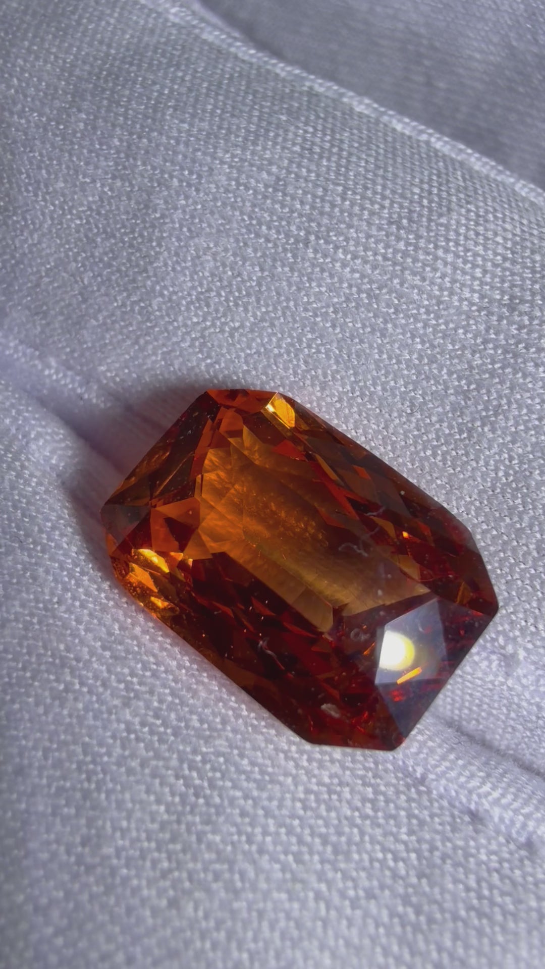 Vivid Orange Spessartite Garnet  6.57 ct