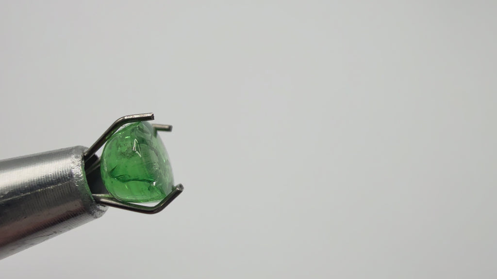 Tsavorite Garnet  1.92 ct