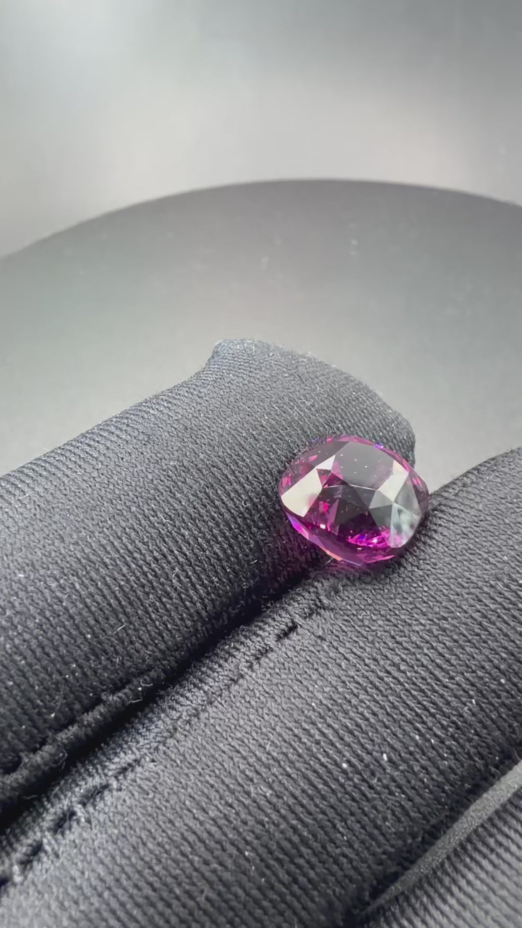 Vivid Purple Rhodolite Garnet  10.09 ct