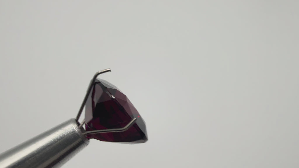 Rhodolite Garnet  11.43 ct