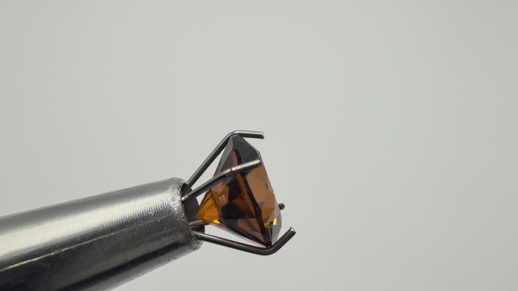 Orange Zircon  2.72 ct