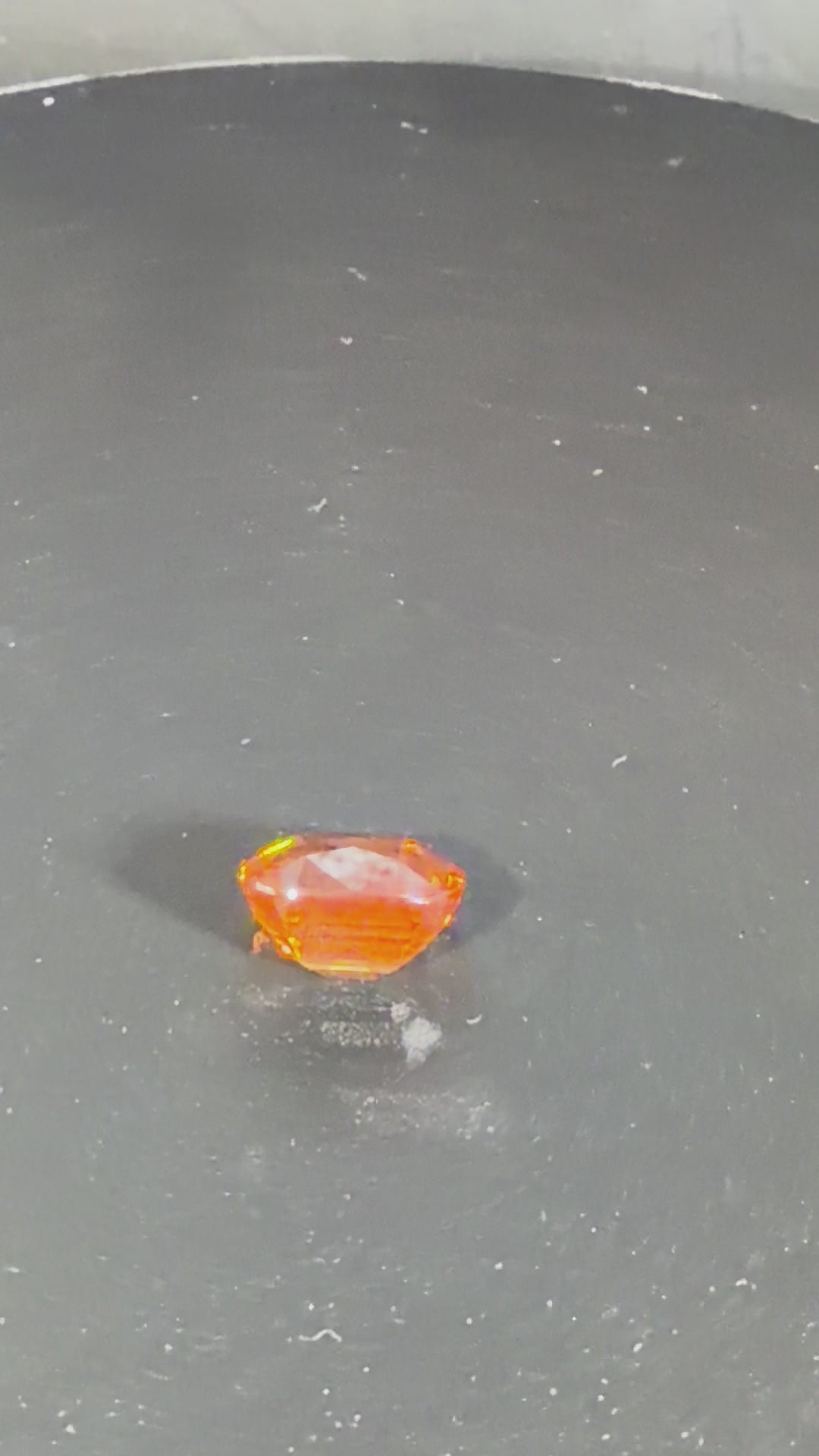 Mandarin Spessartite Garnet  5.62 ct