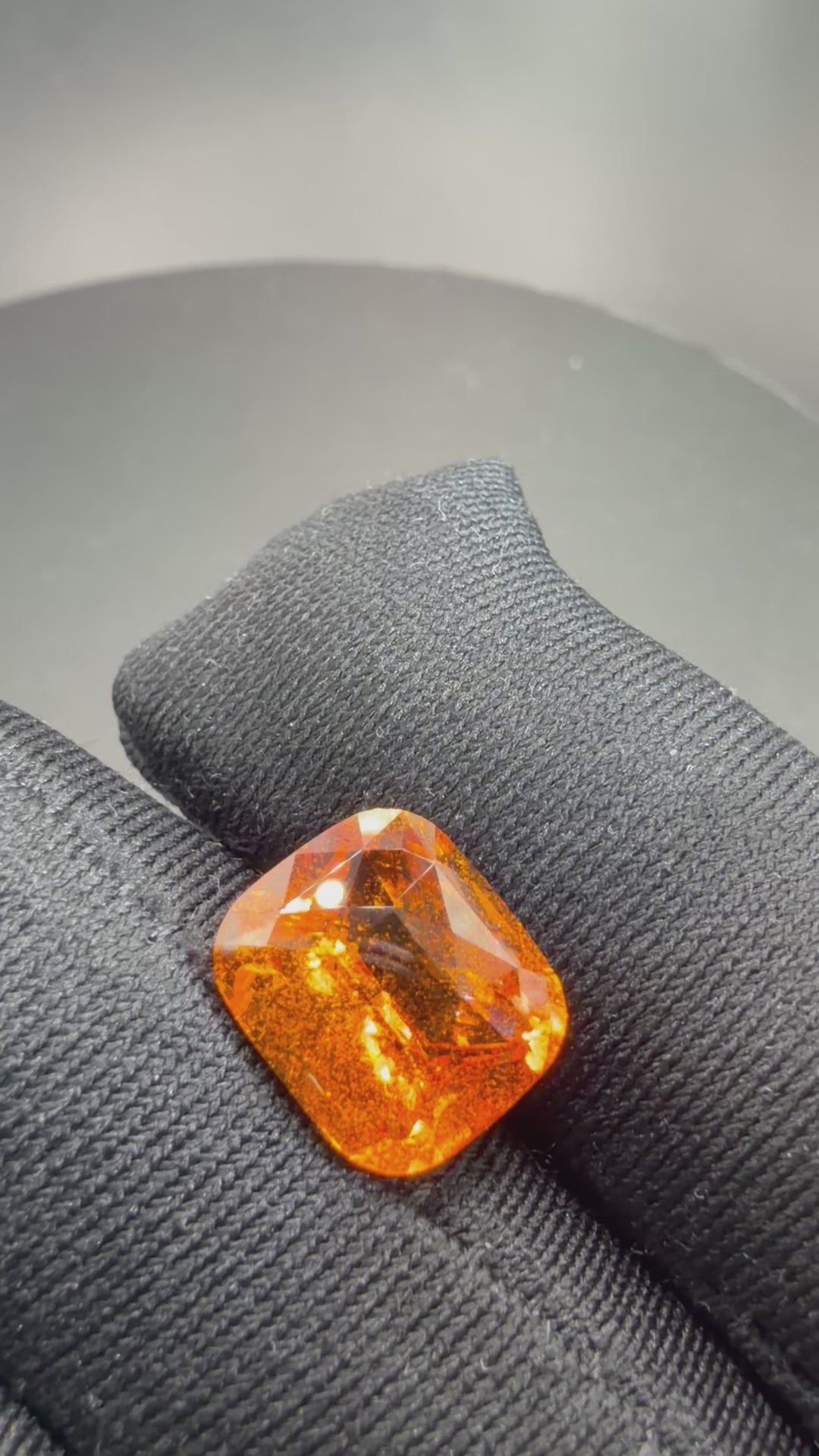 Vivid Orange Spessartite Garnet  8.76 ct
